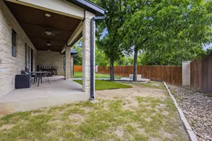 1905 S College St, Georgetown, TX 78626 - Photo 34