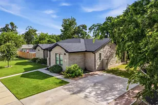 1905 S College St, Georgetown, TX 78626 - Photo 4