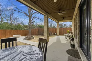 1905 S College St, Georgetown, TX 78626 - Photo 32