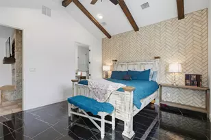 1905 S College St, Georgetown, TX 78626 - Photo 18