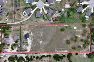 205 Montrose Dr, Liberty Hill, TX 78642 - Photo 2