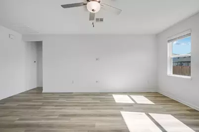 1305 Alana Falls Avenue, Pflugerville, TX 78660 - Photo 4