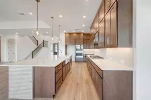 302 Silver Sage Ct, Dripping Springs, TX 78620 - Photo 18
