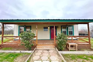 1694 Old Luling Rd, Lockhart, TX 78644 - Photo 2