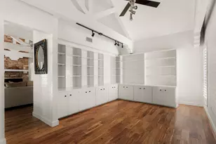 10810 Pinehurst Dr, Austin, TX 78747 - Photo 22