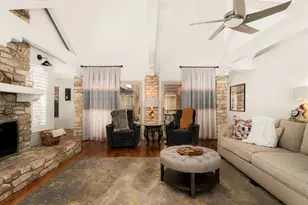 10810 Pinehurst Dr, Austin, TX 78747 - Photo 10