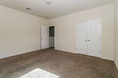 2105 Town Centre Drive #47, Round Rock, TX 78664 - Photo 10