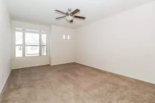 2105 Town Centre Dr, Round Rock, TX 78664 - Photo 6