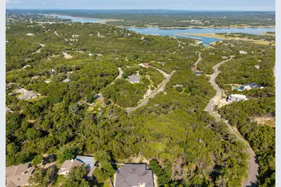 20802 Buena Vista, Lago Vista, TX 78645 - Photo 1