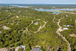 20802 Buena Vista, Lago Vista, TX 78645 - Photo 1