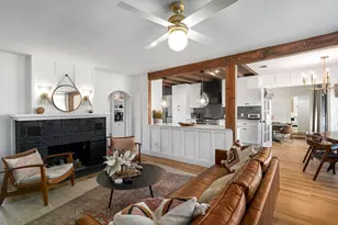502 N Orange St, Fredericksburg, TX 78624 - Photo 6