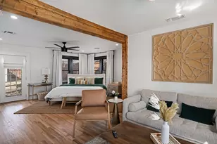 502 N Orange St, Fredericksburg, TX 78624 - Photo 18