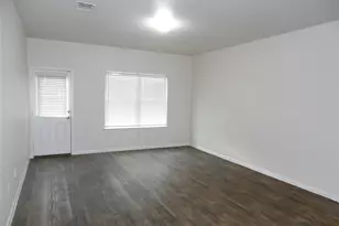 3010 Tilmon Ln., Austin, TX 78725 - Photo 4