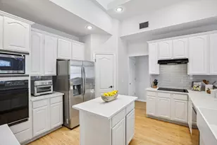 3915 Idalia Dr, Austin, TX 78749 - Photo 8