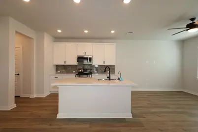 300 Marie Way, Georgetown, TX 78626 - Photo 4