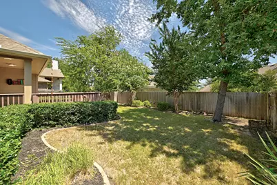 128 Summer Pointe Drive, Buda, TX 78610 - Photo 34