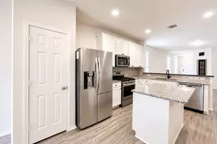 220 Pepperbark Loop, Buda, TX 78610 - Photo 2