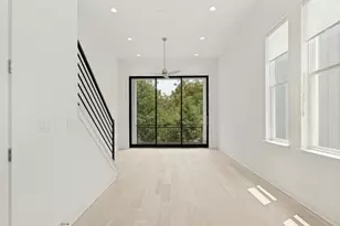 2505 Bluebonnet Ln, Austin, TX 78704 - Photo 2
