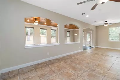 142 Kaanapali Lane, Bastrop, TX 78602 - Photo 14