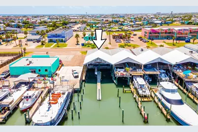 318 W Cotter Avenue #1, Port Aransas, TX 78373 - Photo 2