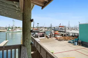 318 W Cotter Ave, Port Aransas, TX 78373 - Photo 28