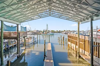 318 W Cotter Avenue #1, Port Aransas, TX 78373 - Photo 8