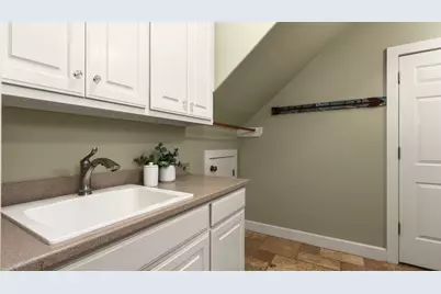 12404 Triple Creek Drive, Dripping Springs, TX 78620 - Photo 30