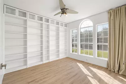 206 River Down Road, Georgetown, TX 78628 - Photo 8