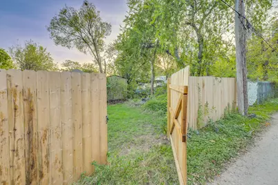 1020 Spence Street A and #B, Austin, TX 78702 - Photo 22