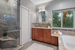 9402 Bluegrass Dr, Austin, TX 78759 - Photo 22