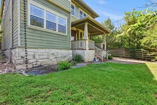 1305 Cometa St, Austin, TX 78721 - Photo 28