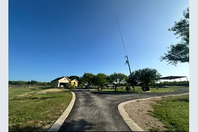 159 Kathy Drive, Lockhart, TX 78644 - Photo 6
