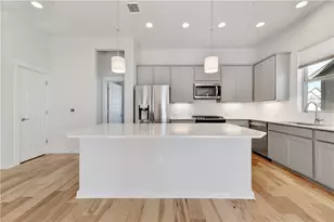 4622 Vaughan St, Austin, TX 78723 - Photo 2