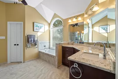 10713 Yorktown Trail, Austin, TX 78726 - Photo 16