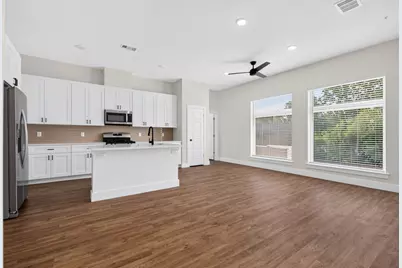 1811 Webberville Road #1210, Austin, TX 78721 - Photo 2