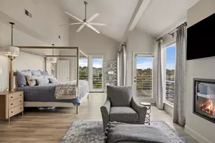 903 Cat Hollow Club Dr, Spicewood, TX 78669 - Photo 20