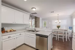 7908 Portland Trail, Austin, TX 78729 - Photo 2