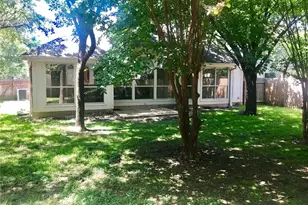 7715 Elkhorn Mountain Trail, Austin, TX 78729 - Photo 22