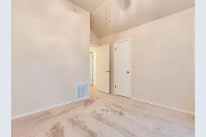 7715 Elkhorn Mountain Trail, Austin, TX 78729 - Photo 16