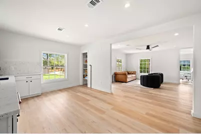 3501 Pecan Springs Road, Austin, TX 78723 - Photo 16