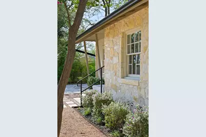 3501 Pecan Springs Road, Austin, TX 78723 - Photo 8