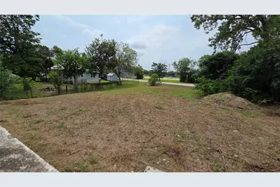 520 W 22nd Street, Georgetown, TX 78626 - Photo 24