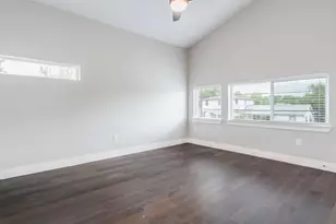 4707 Leslie Ave, Austin, TX 78721 - Photo 16