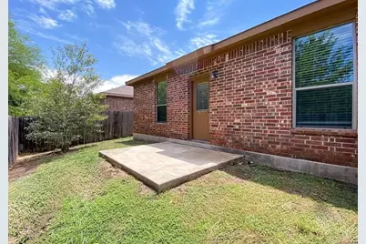 137 Creekside Villa Drive, Kyle, TX 78640 - Photo 12