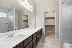 107 Saranac Dr, Elgin, TX 78621 - Photo 10