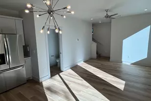 1131 Walton Ln, Austin, TX 78721 - Photo 8