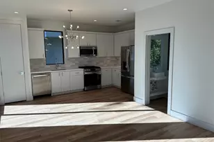 1131 Walton Ln, Austin, TX 78721 - Photo 6