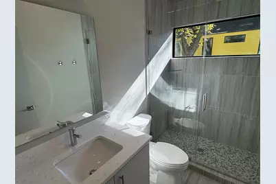 1131 Walton Lane #4, Austin, TX 78721 - Photo 10