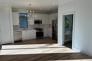 1131 Walton Ln, Austin, TX 78721 - Photo 6