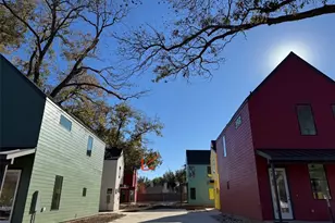 1131 Walton Ln, Austin, TX 78721 - Photo 2